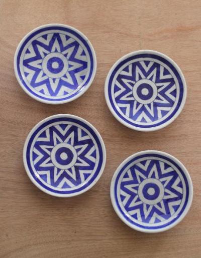Decorative Zig Zag Design Blue and White Plate 5 inches